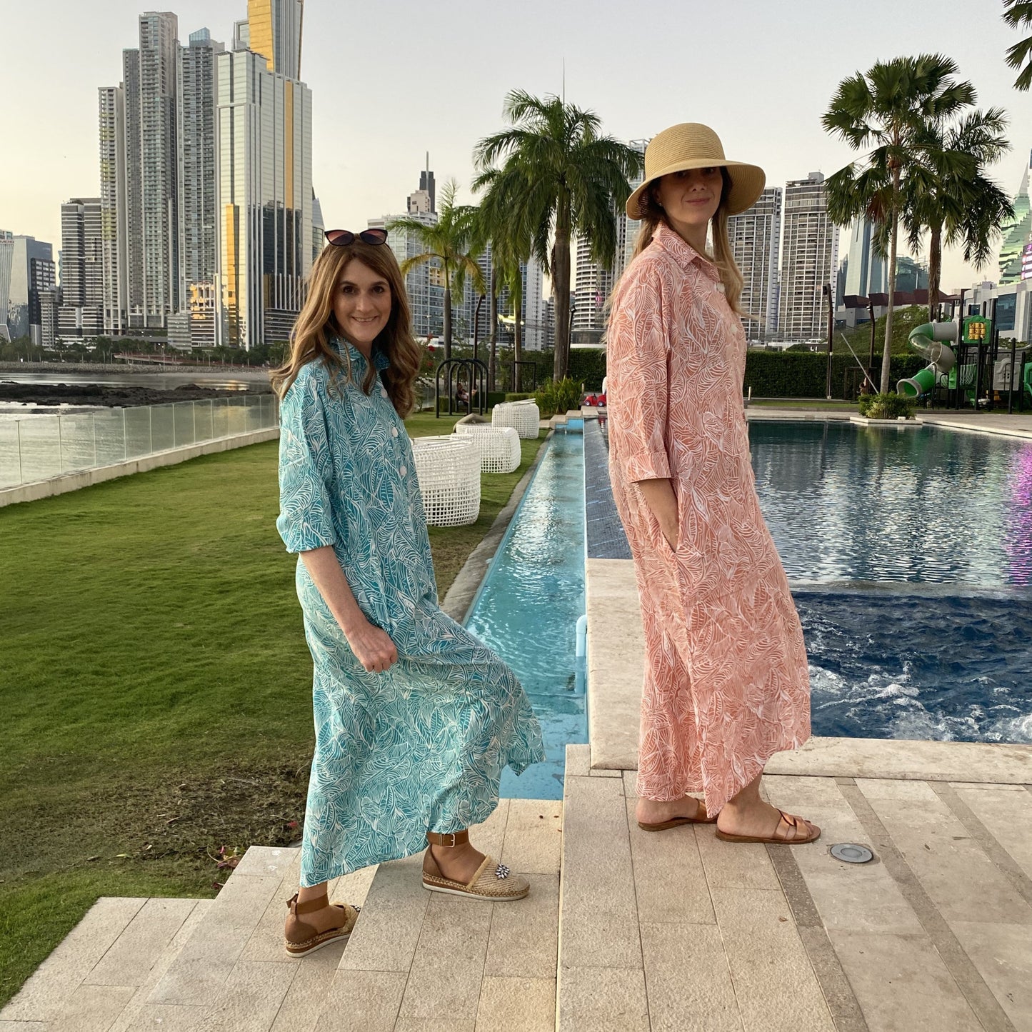 SCRIBBLE RESORTWEAR